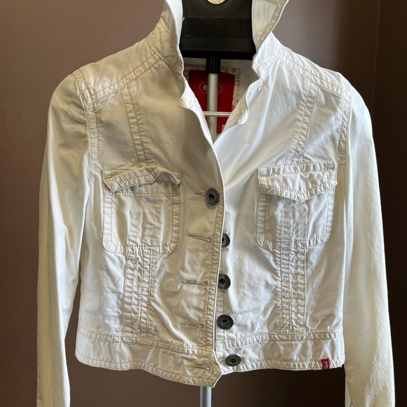 Esprit cropped jacket - Picture 3 of 11